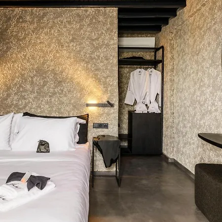 She Mykonos Boutique Hotel 3*